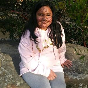 Meet your Posher, Estrella